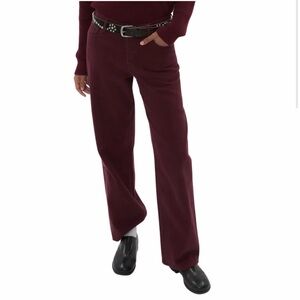 Still Here Everyday Burgendy 
Size 25